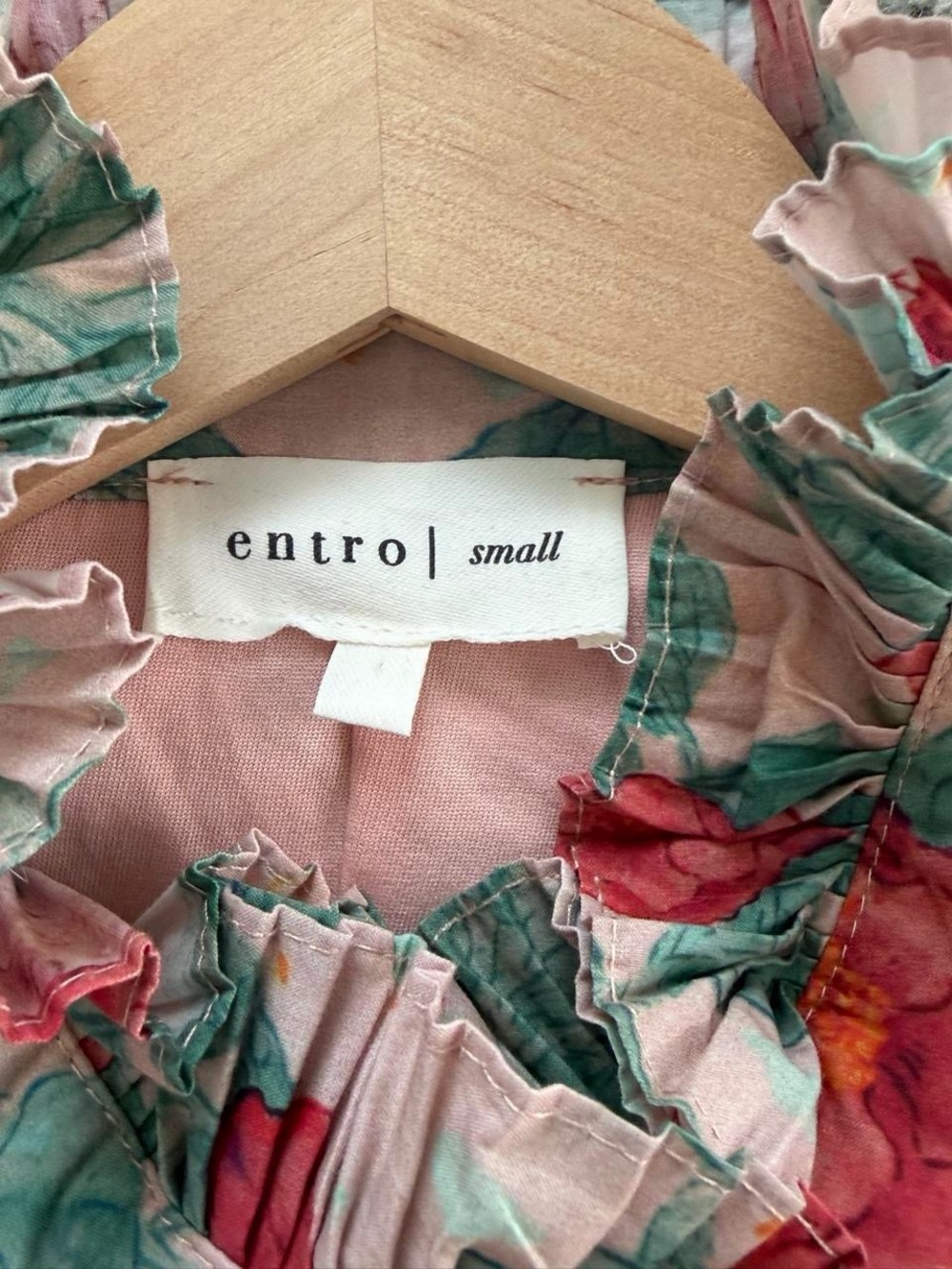 NWOT TUCKERNUCK Inspired Entro Floral Mini Shift Dress - Picture 5 of 9